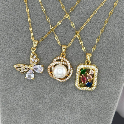 Sommerfugl-halskjede – 18 K gullbelagt stål - elegant, glitrende og unikt