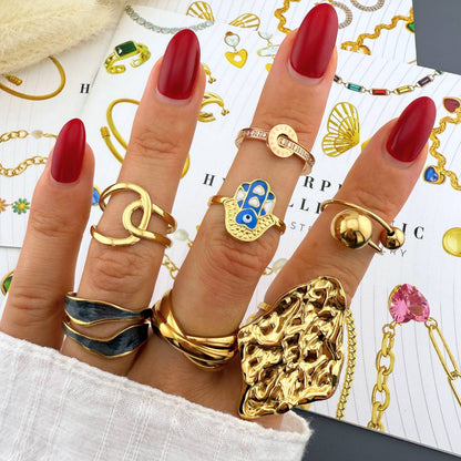 Elegant trippelring i 18K gullbelagt stål