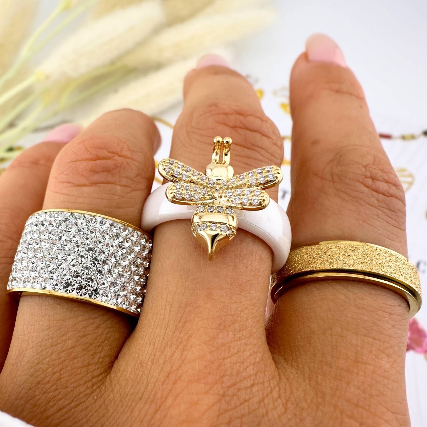 Elegant ring i 18K gullbelegg – minimalistisk design