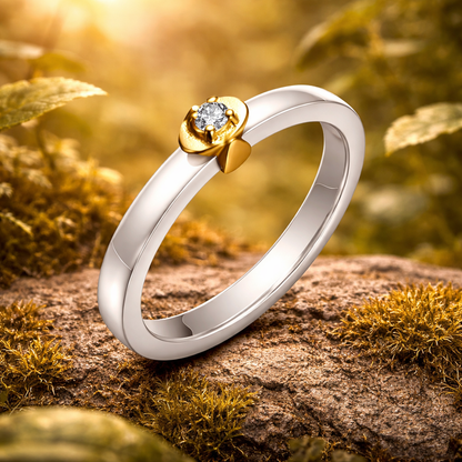 Ring – Elegant kontrast i hvitt og gull