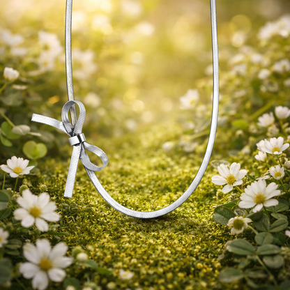 Sløyfe Halskjede – Delikat og feminint