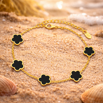 Blomstereng Armbånd – Delikat og tidløs eleganse