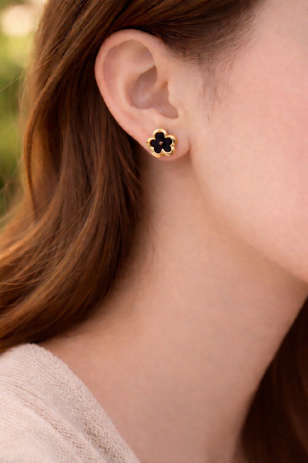 Blomst Øredobber – 18K Gullbelagt Stål